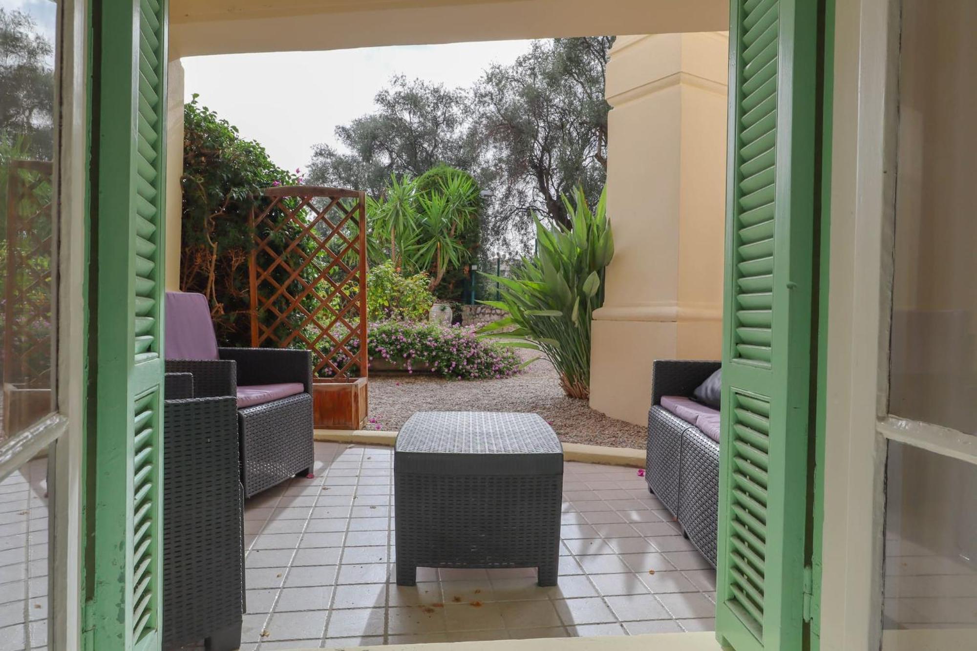 "Le Garavan Palace" Idyllique, Proche Gare Et Plage Menton Exterior photo